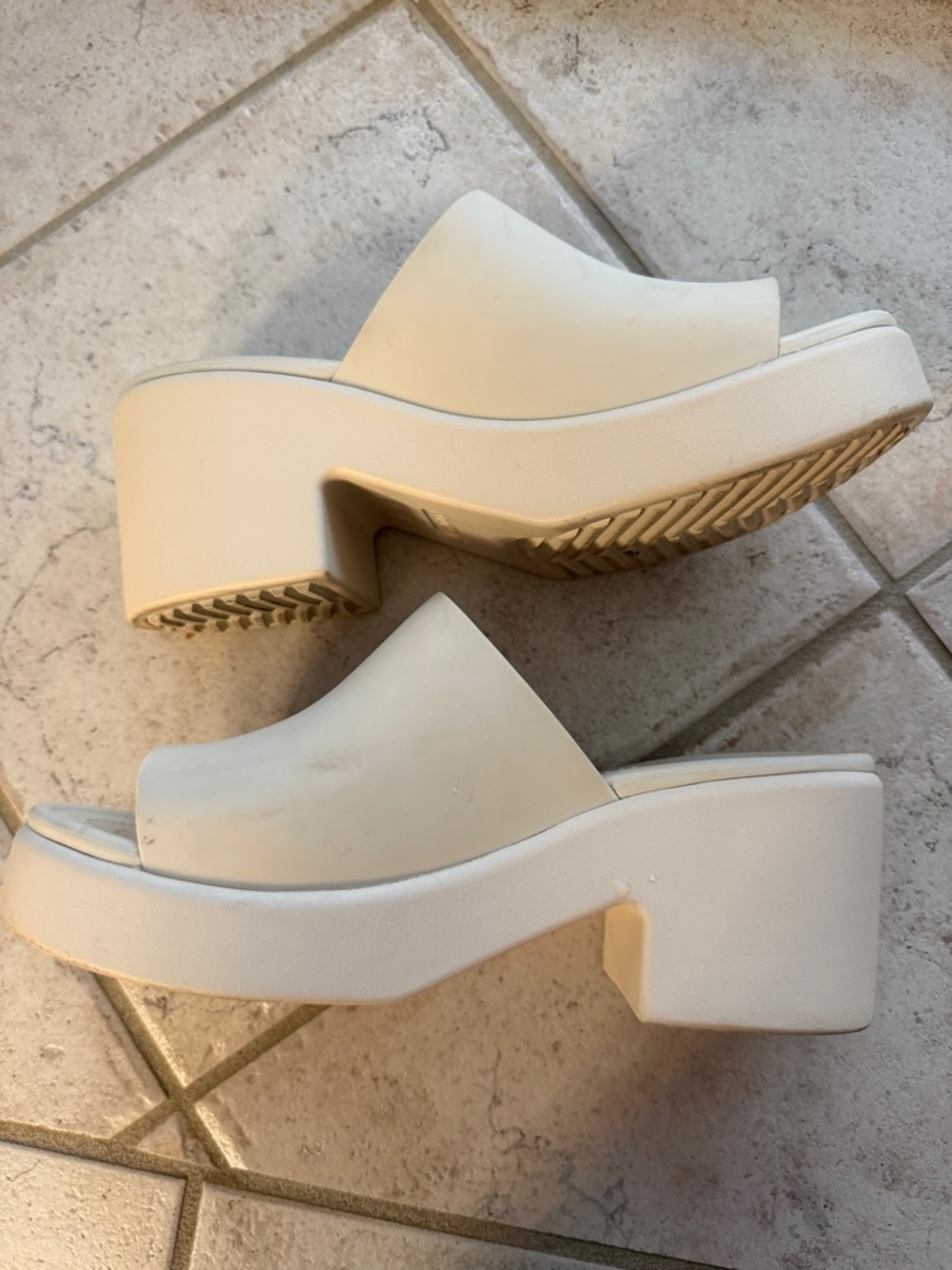 Crocs Brooklyn Slide Heel size 7